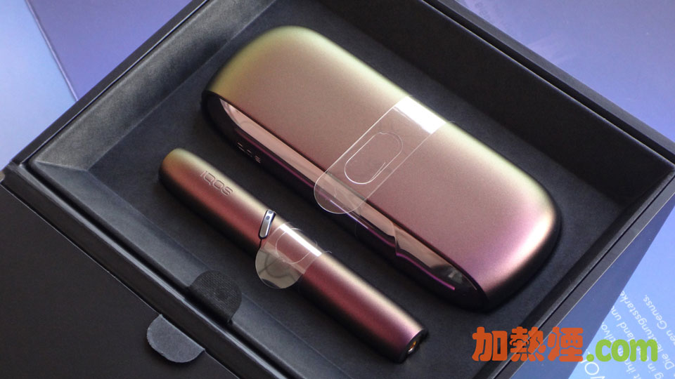 購買 IQOS 3 DUO 紫色幻彩限量版加熱棒和充電盒套裝
